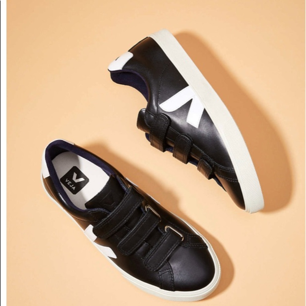 Veja 3-Lock Logo Sneakers! Pre-owned Size 6
